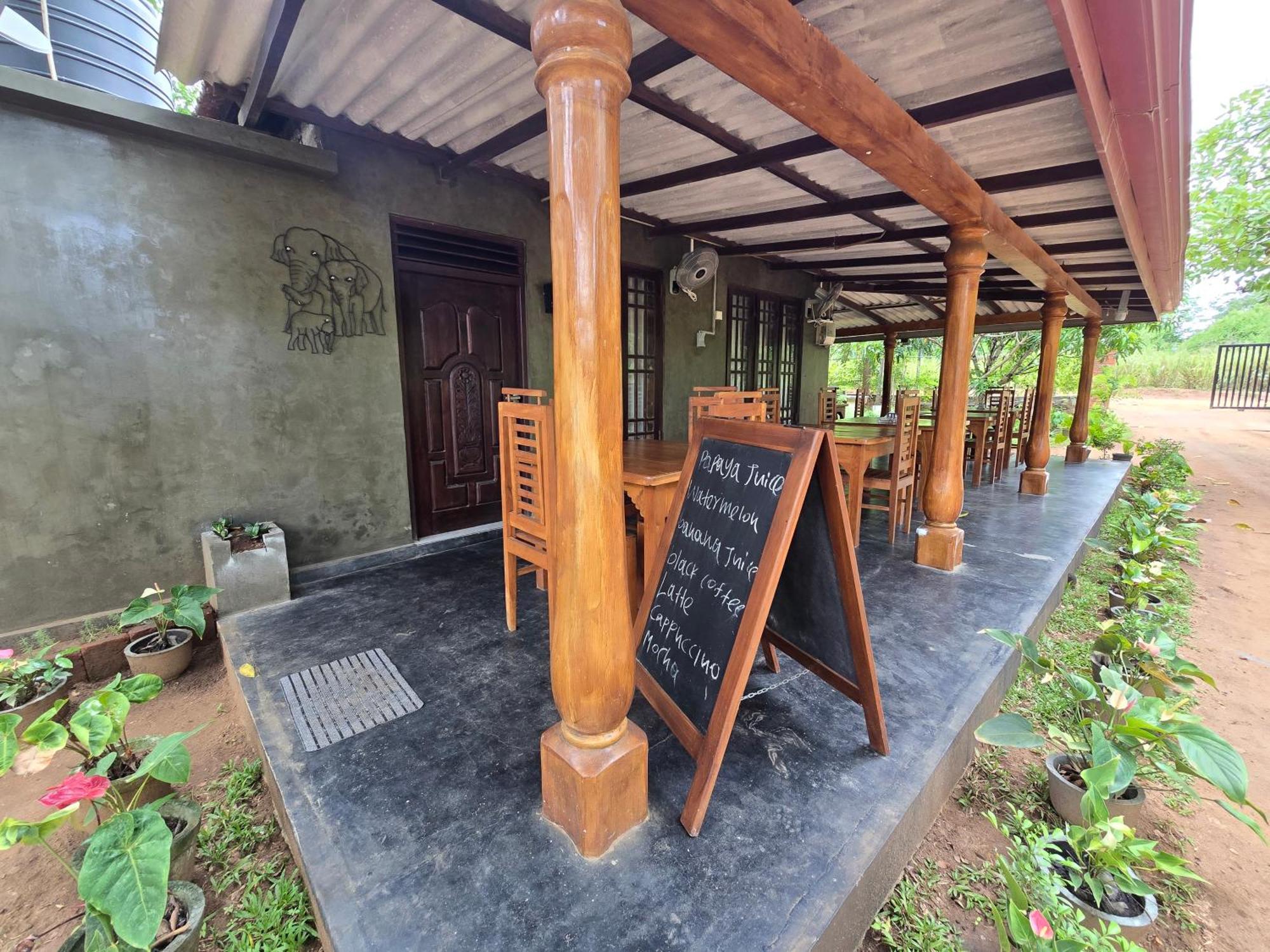 By Ceylon Lodge Wilpattu