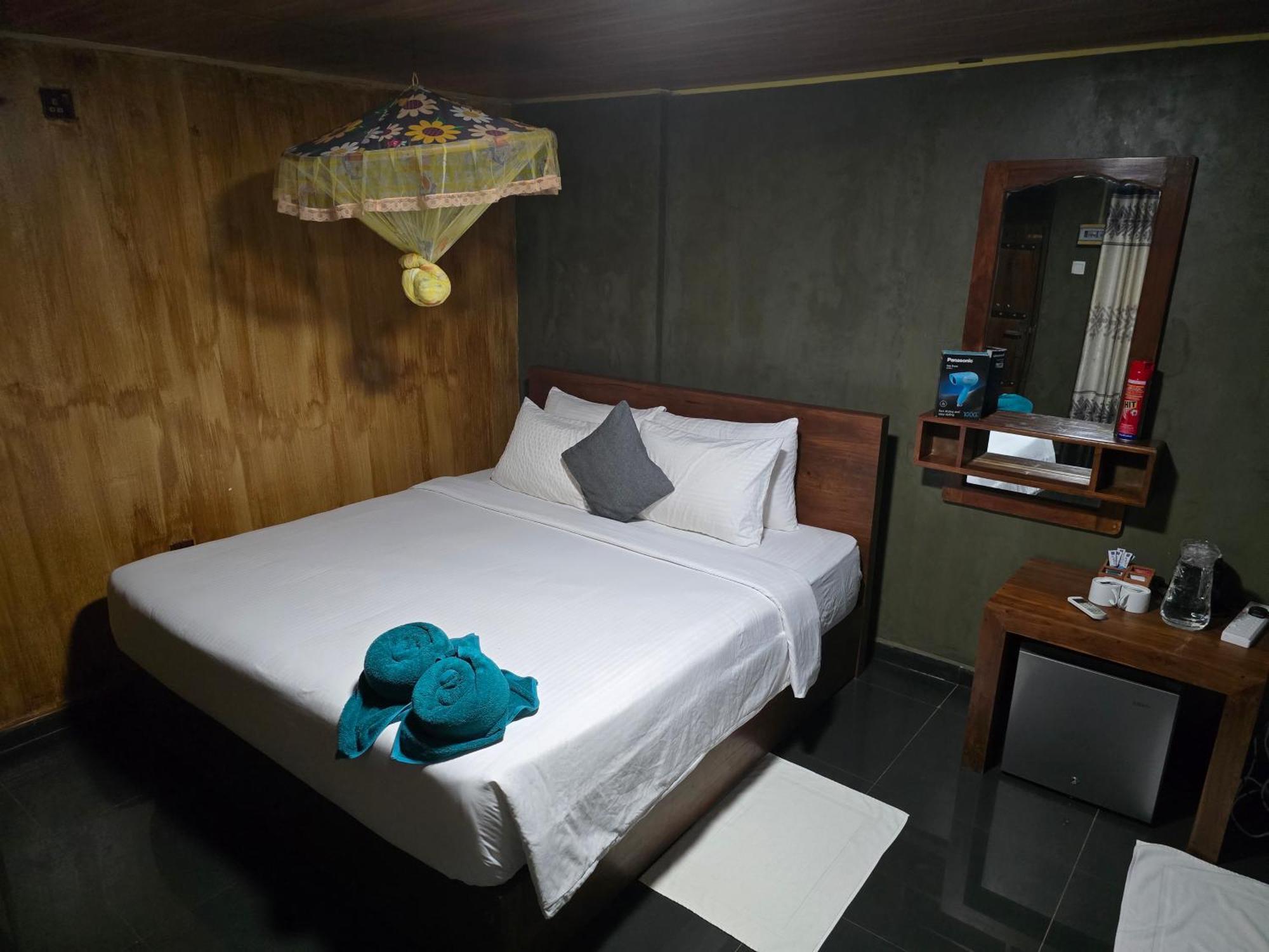 Lodge By Ceylon